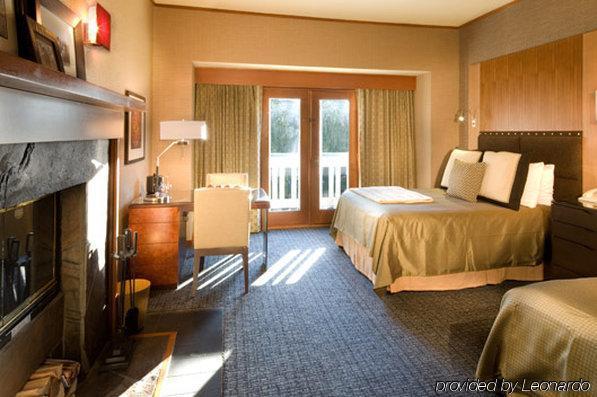 Salish Lodge & Spa Snoqualmie Room photo